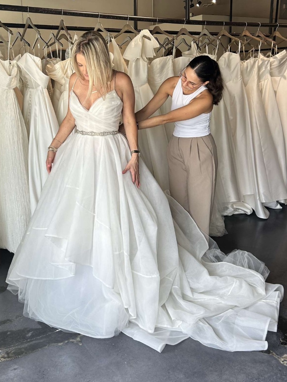 Hayley Paige “Billie” Ivory Wedding Dress- New Never Worn Size 12